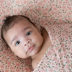 Ledikant hoeslaken - Roze - Fairy Garden - Fairy Floral